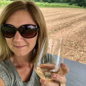 Meet your Posher, Deanna